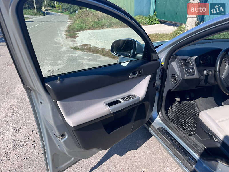 Седан Volvo S40 2009 в Полтаве фото 9 Седан Volvo S40 2009 в Полтаве