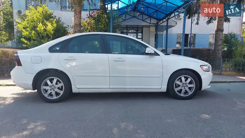Volvo S40 2009