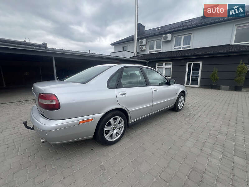 Седан Volvo S40 2003 в Нововолынске