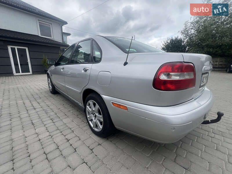 Седан Volvo S40 2003 в Нововолынске