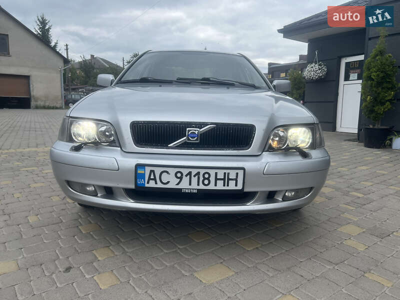 Седан Volvo S40 2003 в Нововолынске