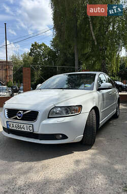 Седан Volvo S40 2011 в Днепре