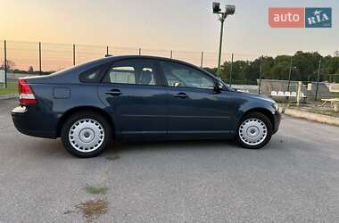 Седан Volvo S40 2004 в 