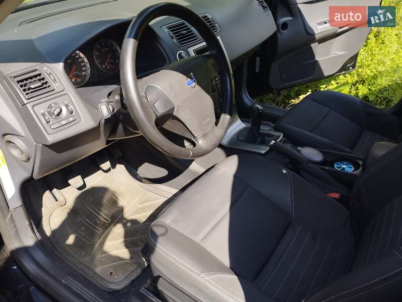 Седан Volvo S40 2005 в Кропивницком фото 10 Седан Volvo S40 2005 в Кропивницком