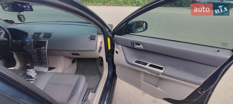 Седан Volvo S40 2006 в Дніпрі