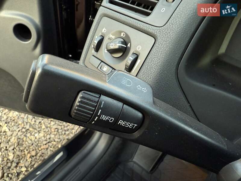 Седан Volvo S40 2011 в Стрию фото 48 Седан Volvo S40 2011 в Стрию