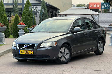 Седан Volvo S40 2011 в 