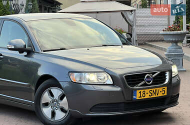 Седан Volvo S40 2011 в 