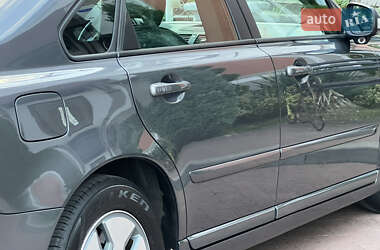 Седан Volvo S40 2011 в 