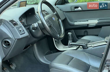 Седан Volvo S40 2011 в 