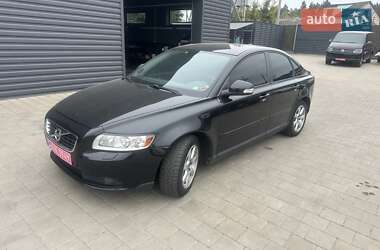 Седан Volvo S40 2011 в 