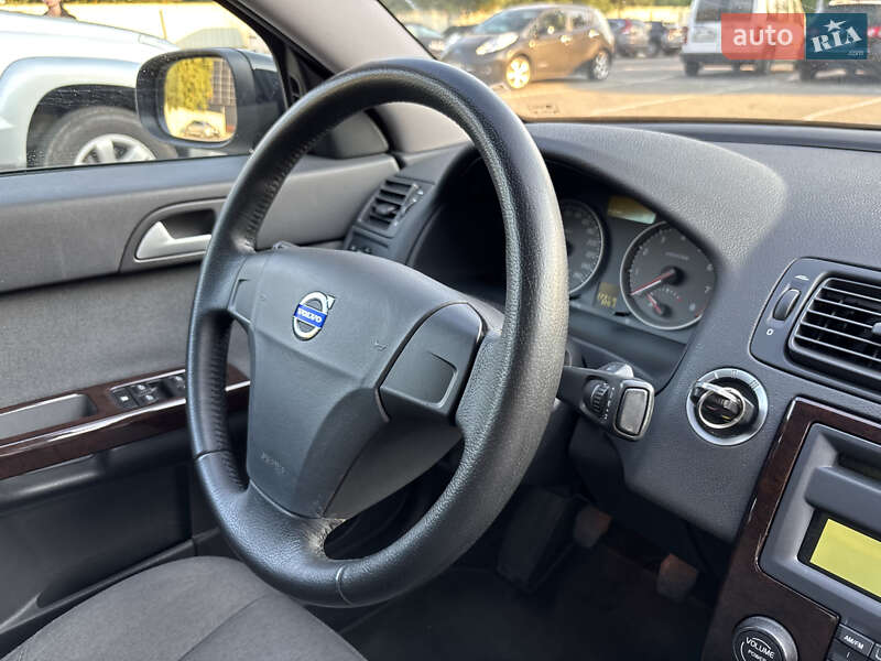 Седан Volvo S40 2006 в Луцке фото 19 Седан Volvo S40 2006 в Луцке
