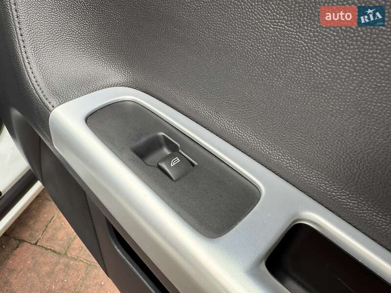 Седан Volvo S40 2010 в Стрые