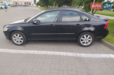 Седан Volvo S40 2011 в 