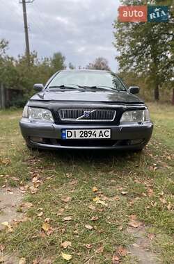 Седан Volvo S40 2002 в Иванкове