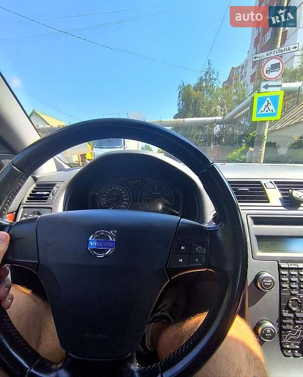 Седан Volvo S40 2011 в Дніпрі фото 8 Седан Volvo S40 2011 в Дніпрі
