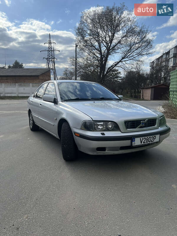 Седан Volvo S40 2004 в Чернігові фото 6 Седан Volvo S40 2004 в Чернігові