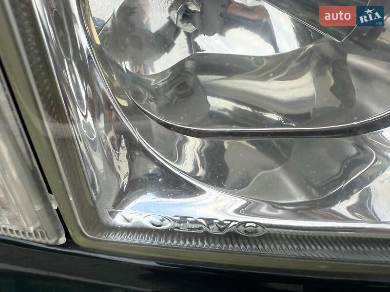 Седан Volvo S40 2000 в Львове фото 40 Седан Volvo S40 2000 в Львове