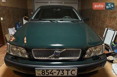 Седан Volvo S40 2000 в 