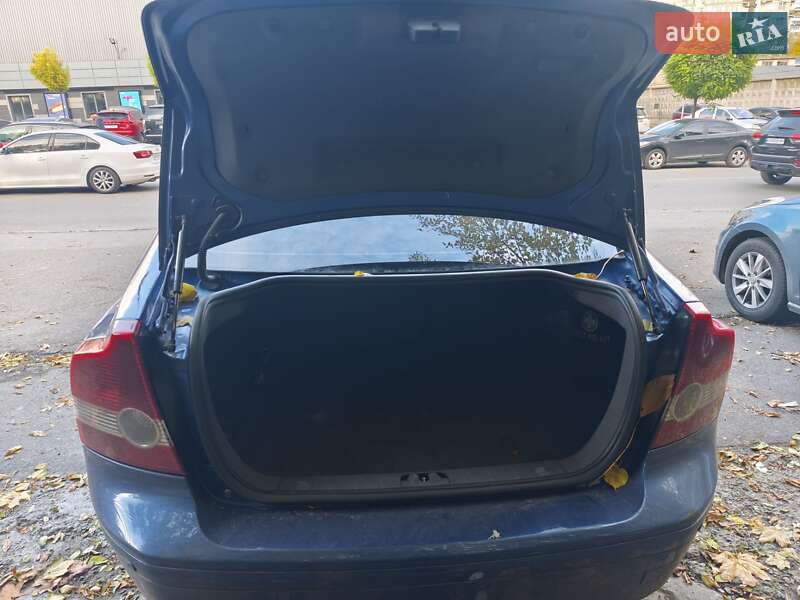 Седан Volvo S40 2006 в Киеве фото 24 Седан Volvo S40 2006 в Киеве