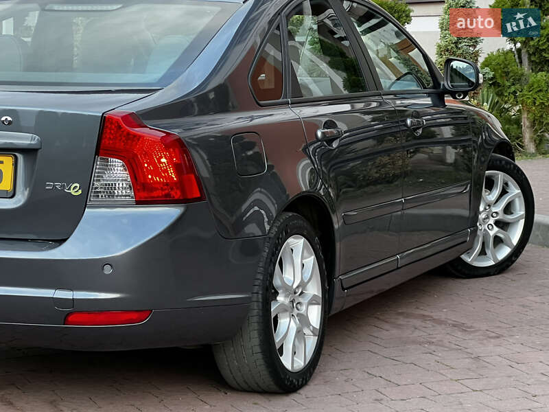 Седан Volvo S40 2011 в Стрые фото 56 Седан Volvo S40 2011 в Стрые