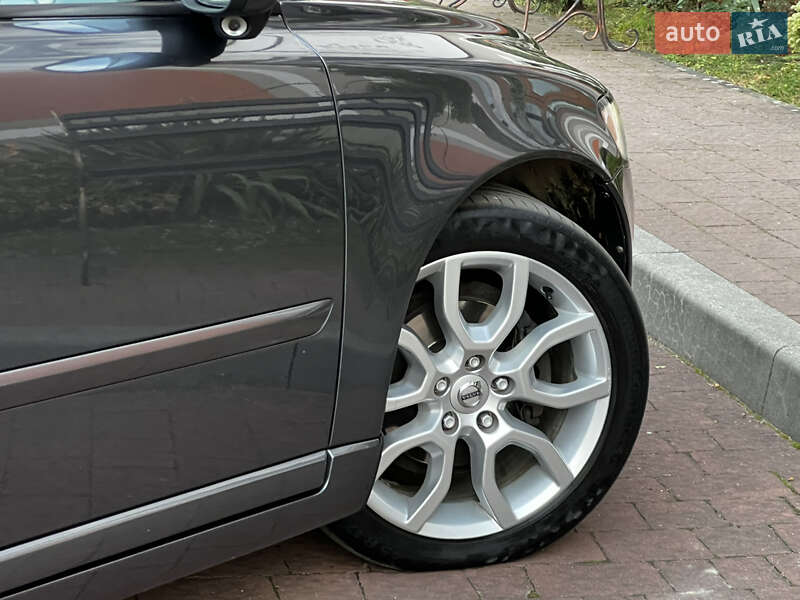 Седан Volvo S40 2011 в Стрые фото 63 Седан Volvo S40 2011 в Стрые
