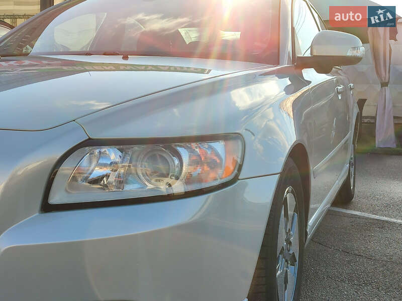 Седан Volvo S40 2011 в Киеве фото 2 Седан Volvo S40 2011 в Киеве