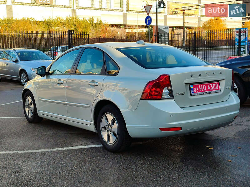 Седан Volvo S40 2011 в Киеве фото 8 Седан Volvo S40 2011 в Киеве