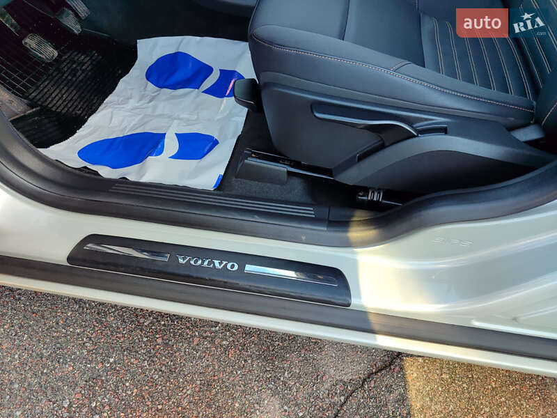 Седан Volvo S40 2011 в Киеве фото 19 Седан Volvo S40 2011 в Киеве