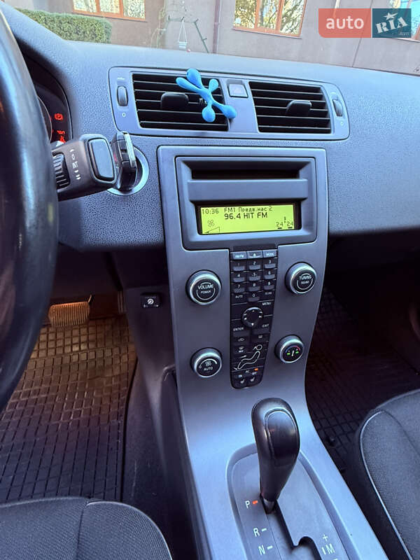 Седан Volvo S40 2012 в Киеве фото 31 Седан Volvo S40 2012 в Киеве