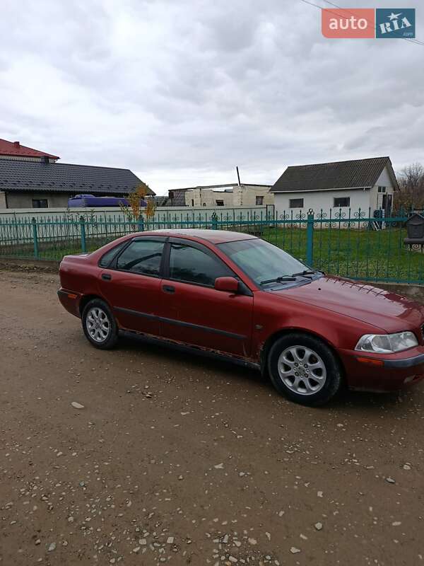 Седан Volvo S40 2000 в Черновцах фото 2 Седан Volvo S40 2000 в Черновцах
