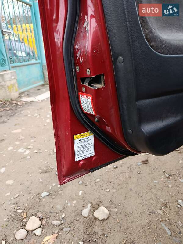 Седан Volvo S40 2000 в Черновцах фото 8 Седан Volvo S40 2000 в Черновцах