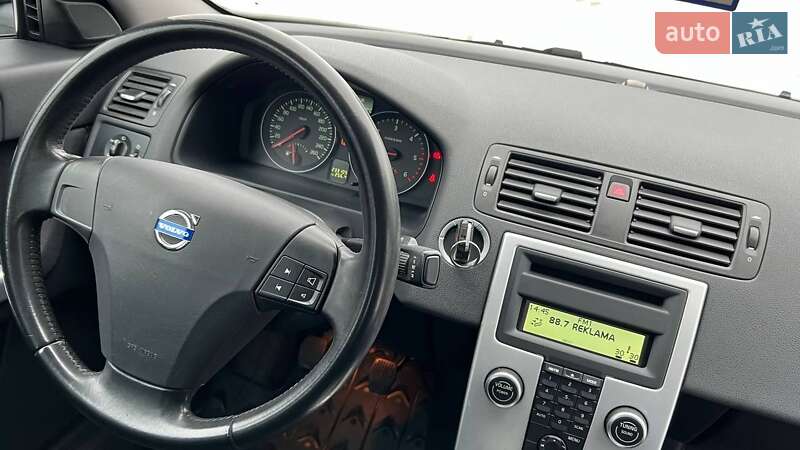 Седан Volvo S40 2010 в Луцьку