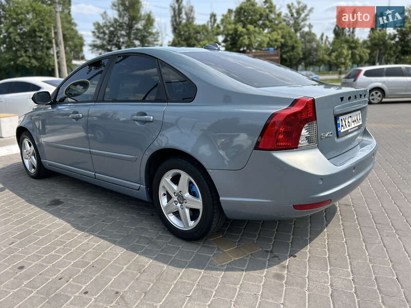 Седан Volvo S40 2008 в Харкові