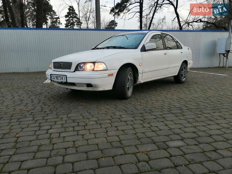 Седан Volvo S40 1998 в Черкасах фото 5 Седан Volvo S40 1998 в Черкасах