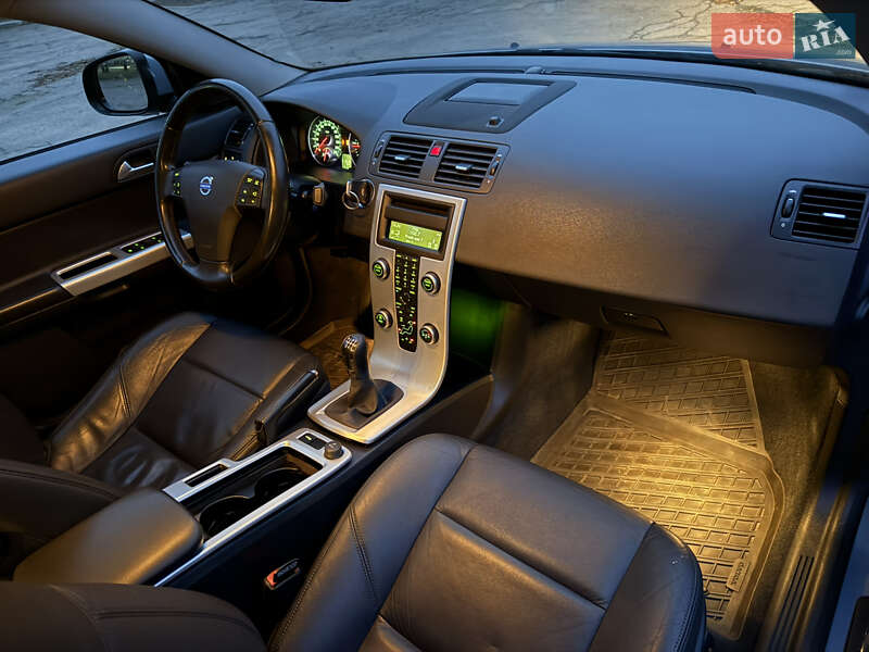 Седан Volvo S40 2012 в Житомирі