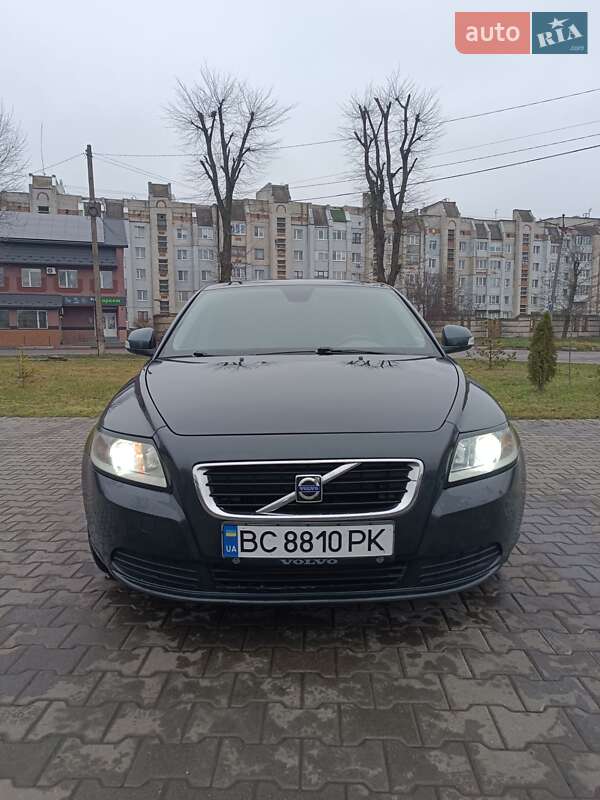 Седан Volvo S40 2009 в Шептицькому