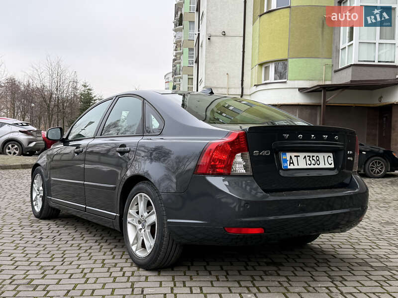 Седан Volvo S40 2010 в Івано-Франківську