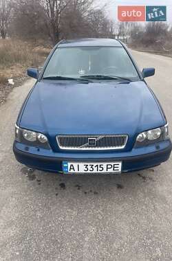 Седан Volvo S40 1997 в Миронівці