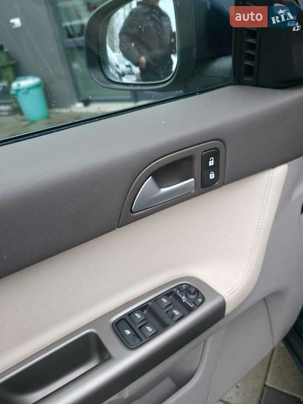 Седан Volvo S40 2011 в Івано-Франківську