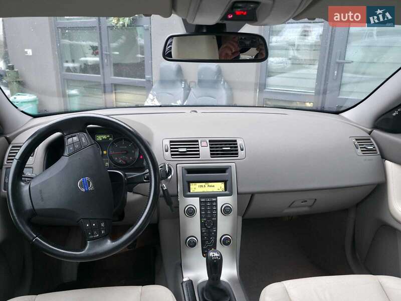 Седан Volvo S40 2011 в Івано-Франківську