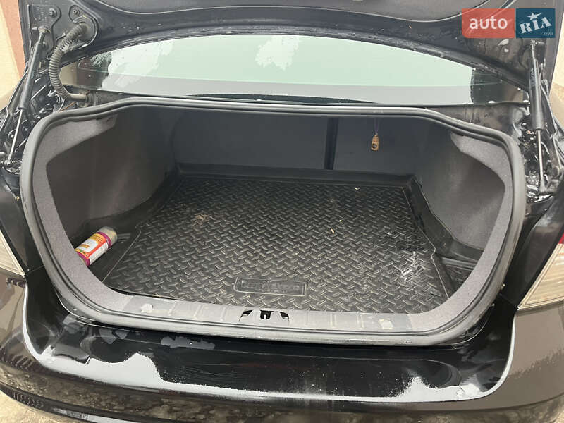 Седан Volvo S40 2008 в Южноукраїнську