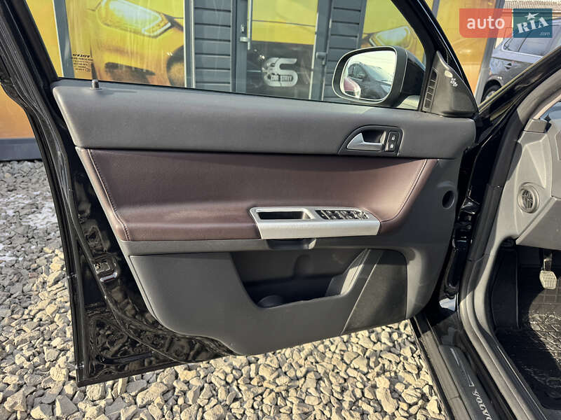 Седан Volvo S40 2011 в Стрию фото 49 Седан Volvo S40 2011 в Стрию