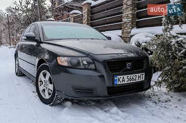 Седан Volvo S40 2009 в Киеве