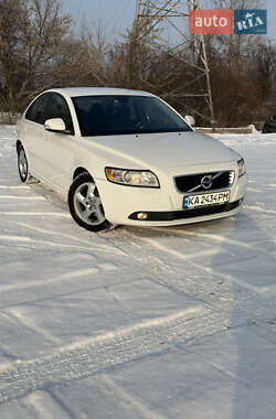 Седан Volvo S40 2012 в Києві
