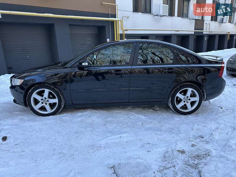 Седан Volvo S40 2011 в Виннице