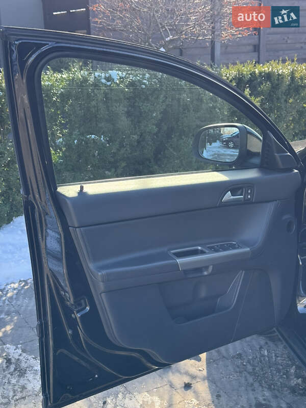 Седан Volvo S40 2011 в Стрые фото 33 Седан Volvo S40 2011 в Стрые