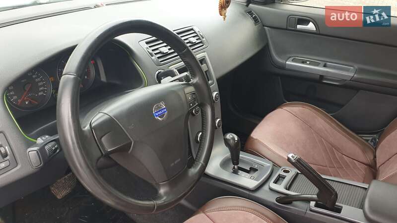 Седан Volvo S40 2011 в Хмельницькому