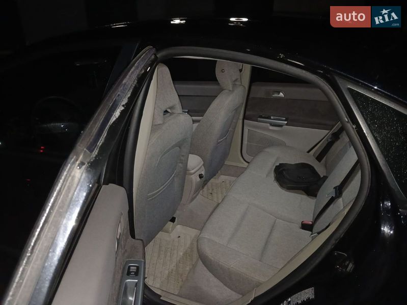 Седан Volvo S40 2004 в Кривому Розі