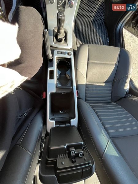 Седан Volvo S40 2010 в Шепетовке